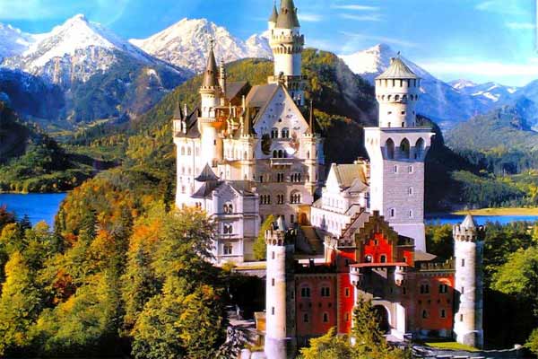 9 самых красивых замков в мире. Вы должны их увидеть!